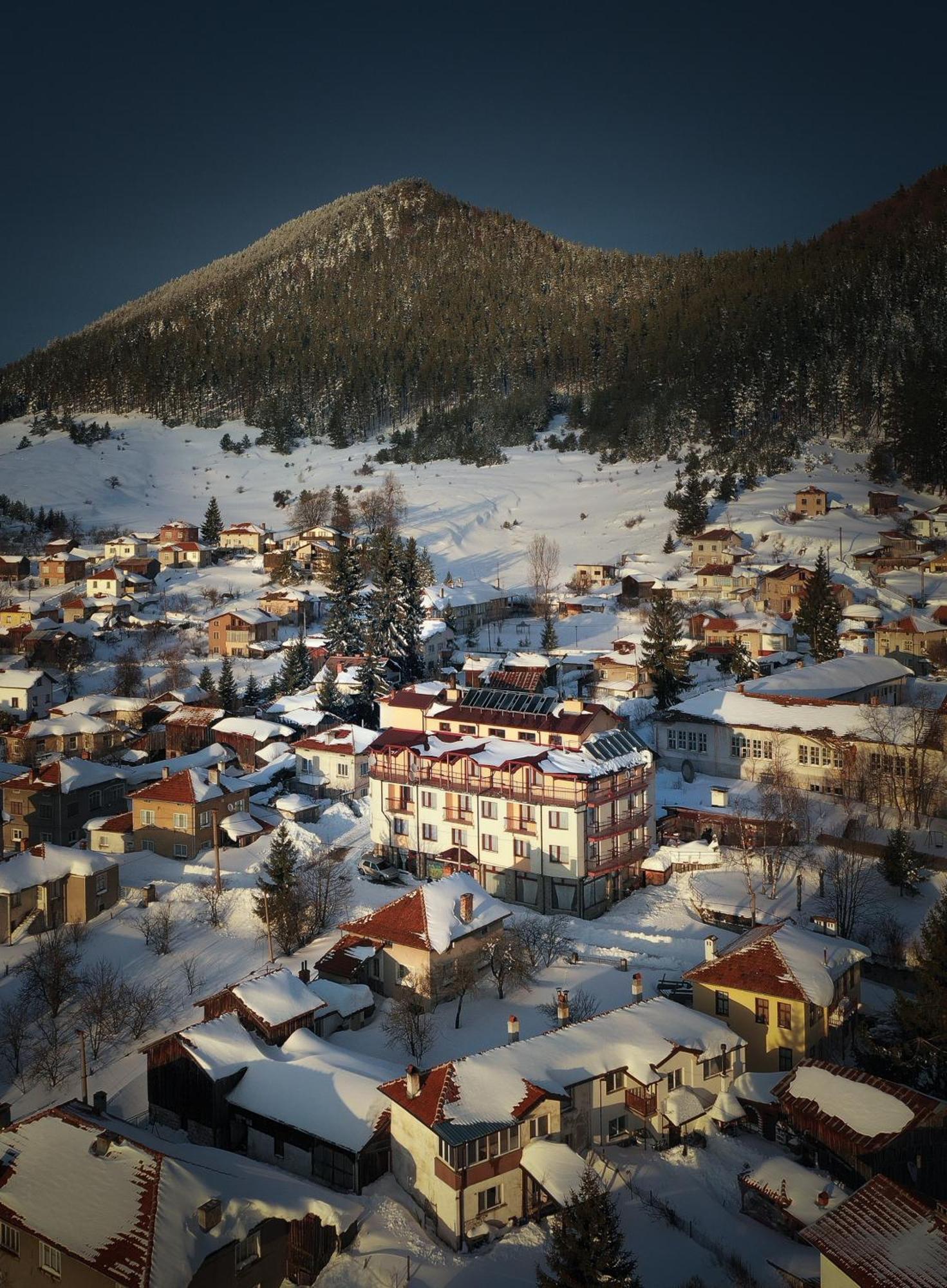 Boryka Family Hotel Asikoria Exteriör bild